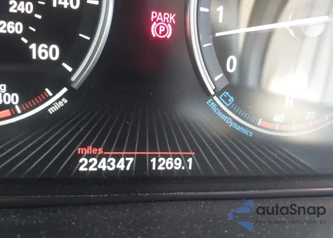 2015 BMW X5 xDrive35I z USA, uszkodzony, nr VIN 5UXKR0C53F0K59093